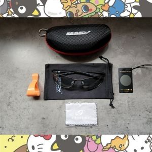 *SOLD*Feisedy Men Sunglasses